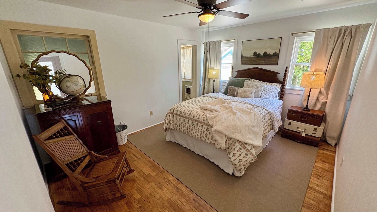 Photo of Bedroom in Siloam Springs
