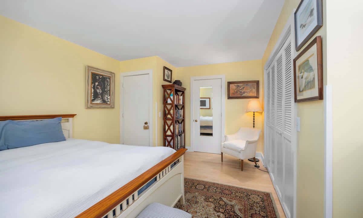 Photo of Bedroom in Saugatuck