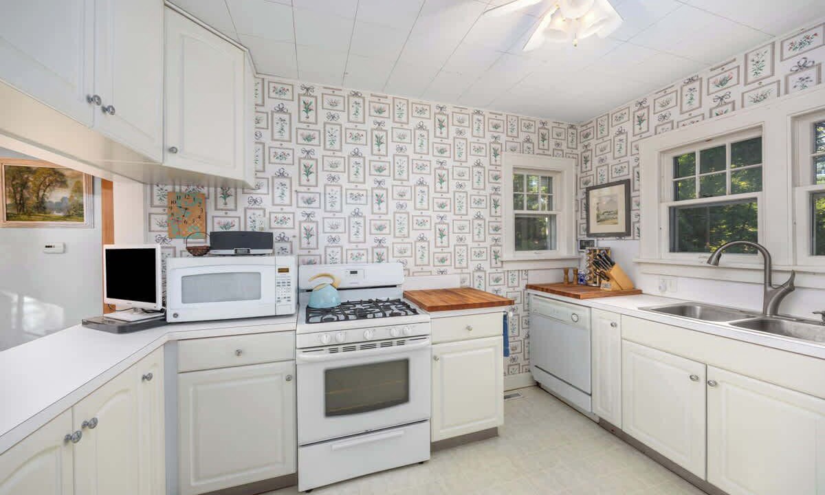 Photo of Kitchen in Saugatuck