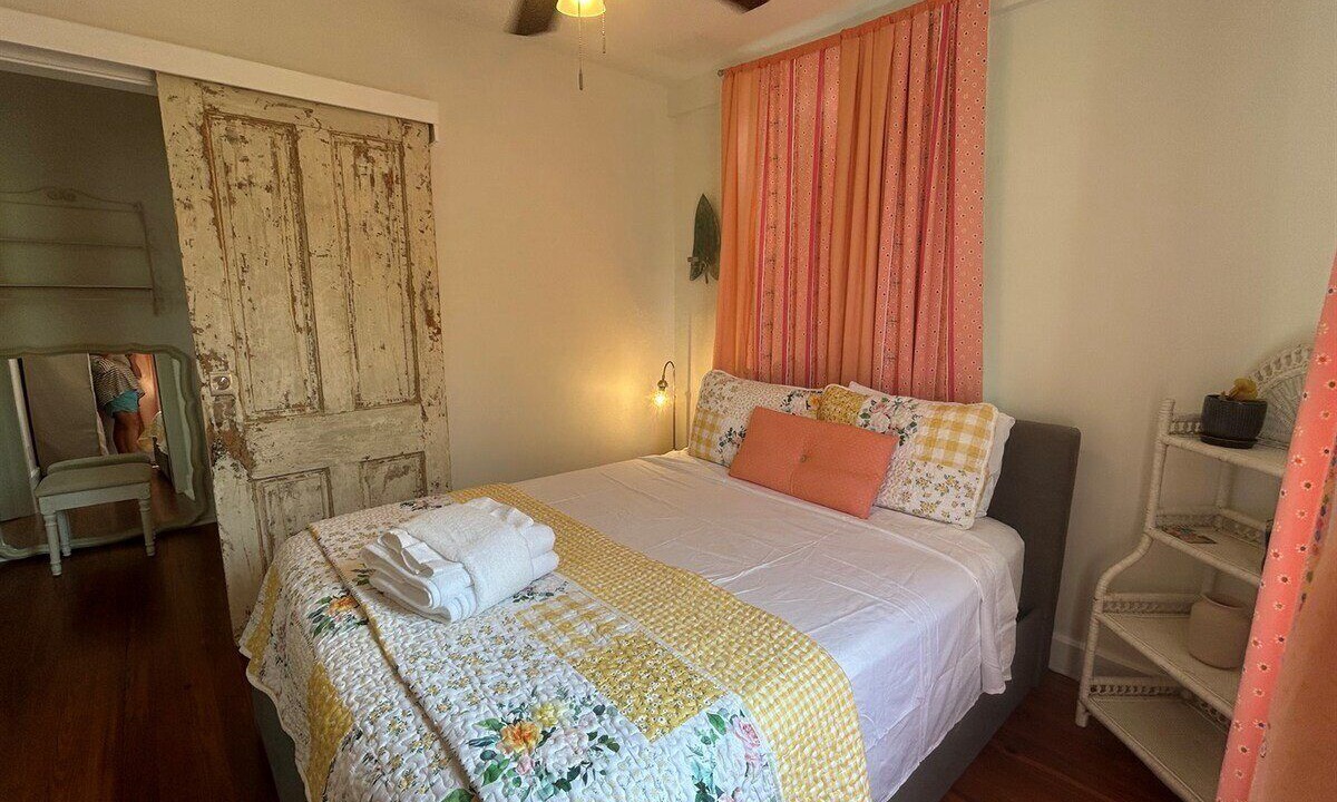 Photo of Bedroom in Thomas Square