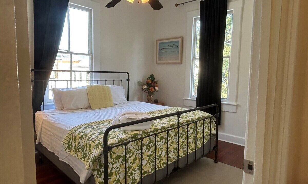 Photo of Bedroom in Thomas Square