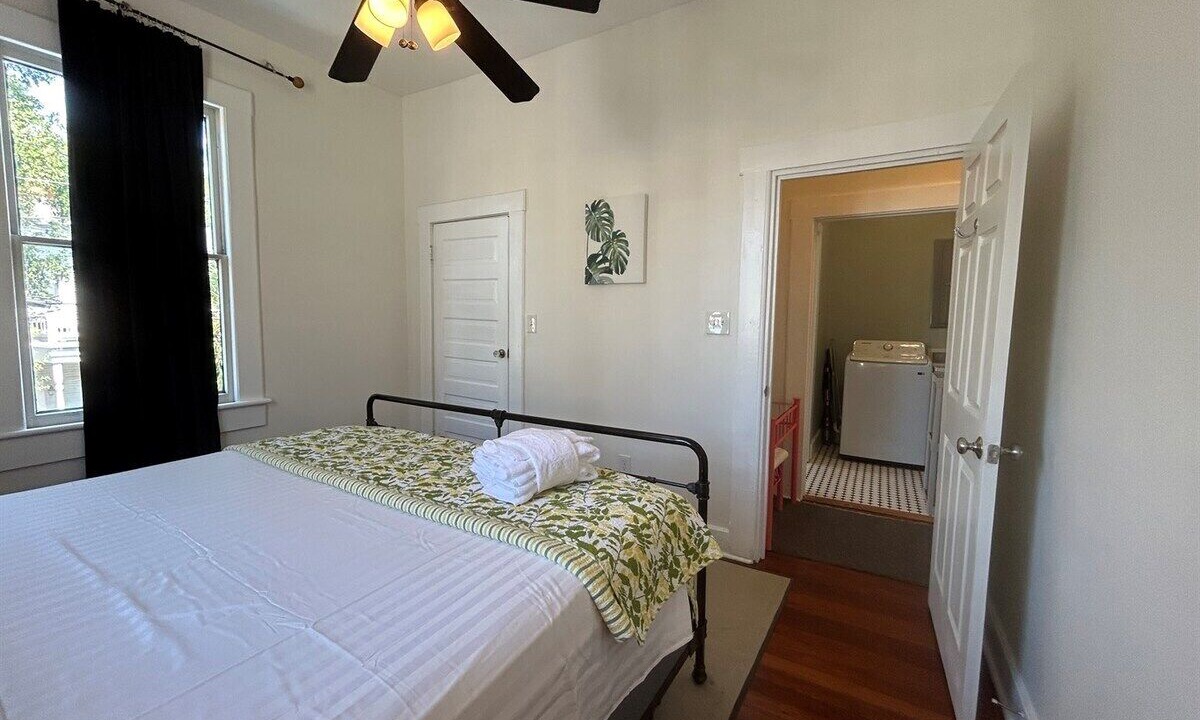 Photo of Bedroom in Thomas Square
