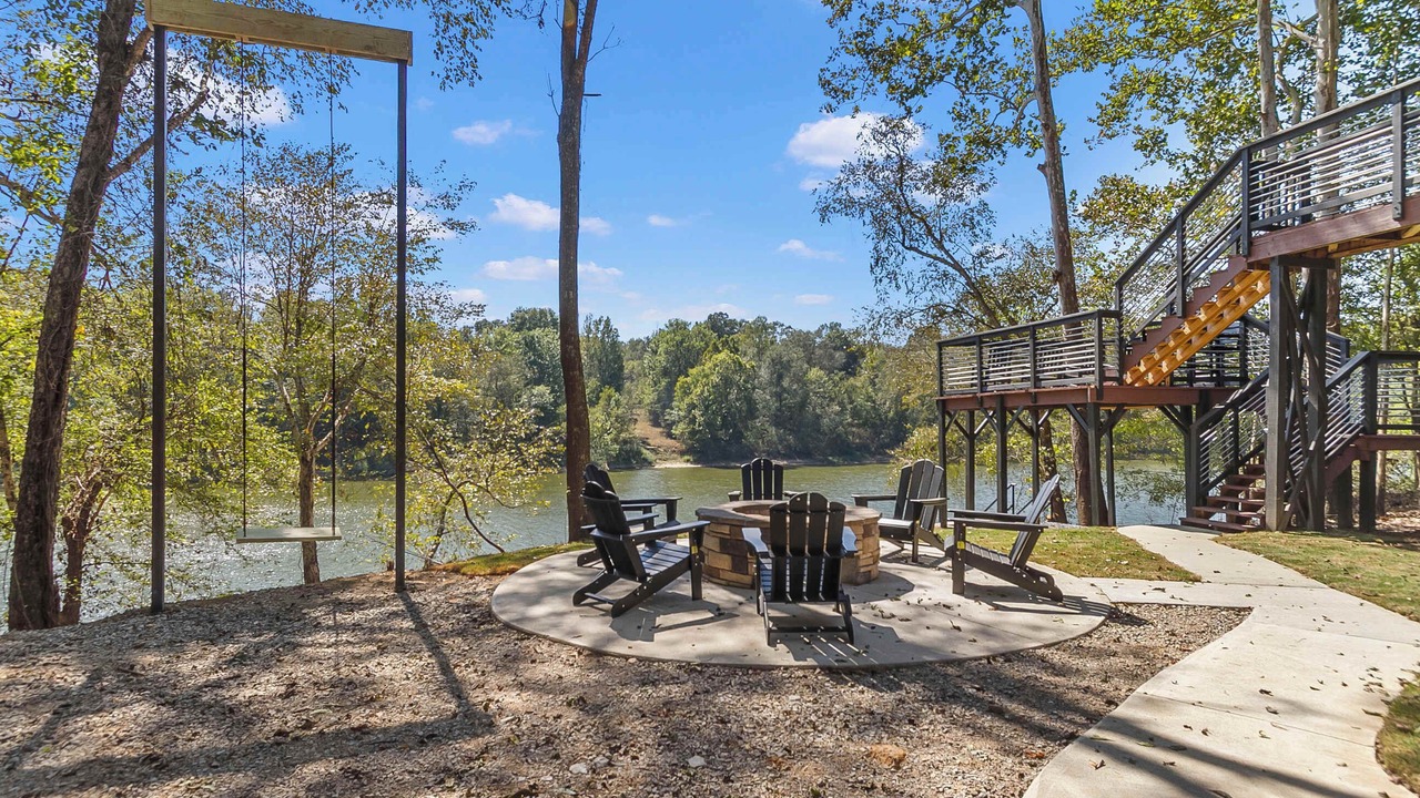 Photo of Patio Balcony in Tuscaloosa