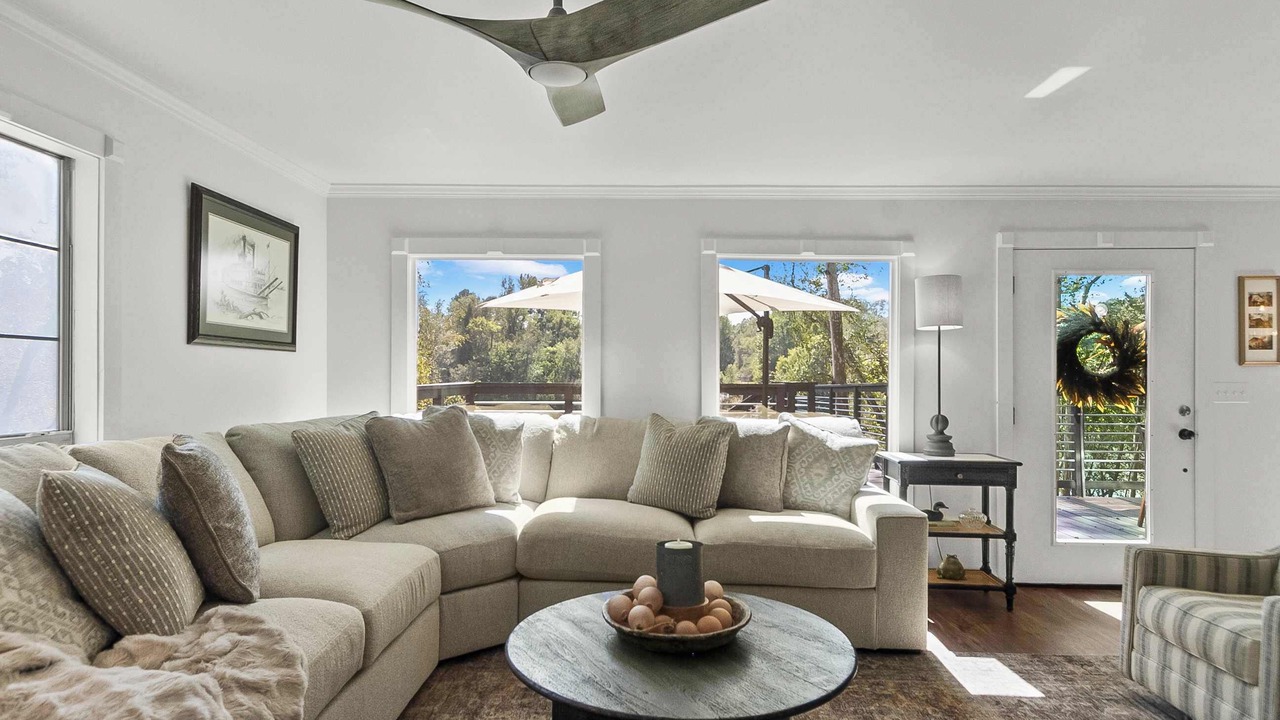 Photo of Livingroom in Tuscaloosa