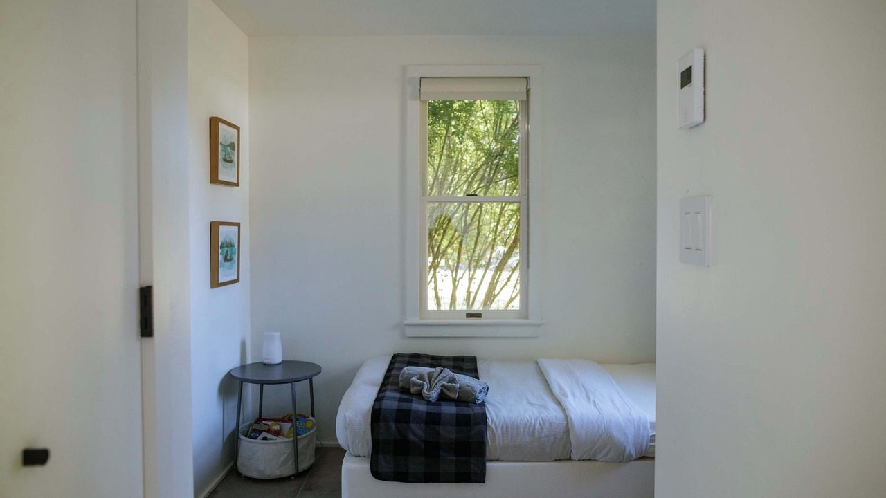 Photo of Bedroom in Narrowsburg