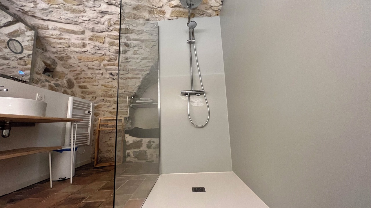 Photo of Bathroom in Saint-Andre-de-Cruzieres