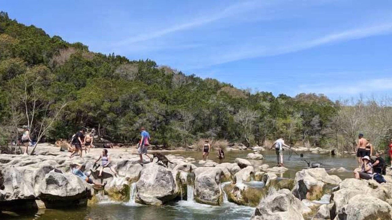 Photo of Others in Apache Shores