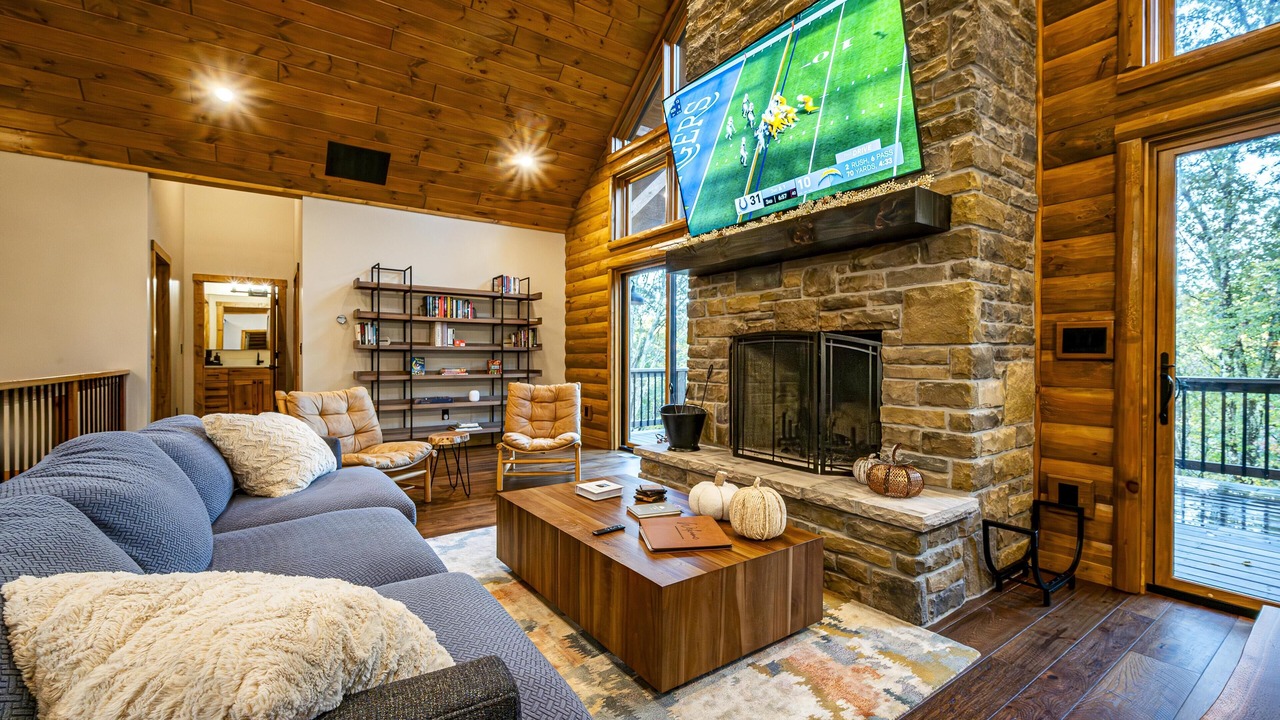 Photo of Livingroom in Gnaw Bone