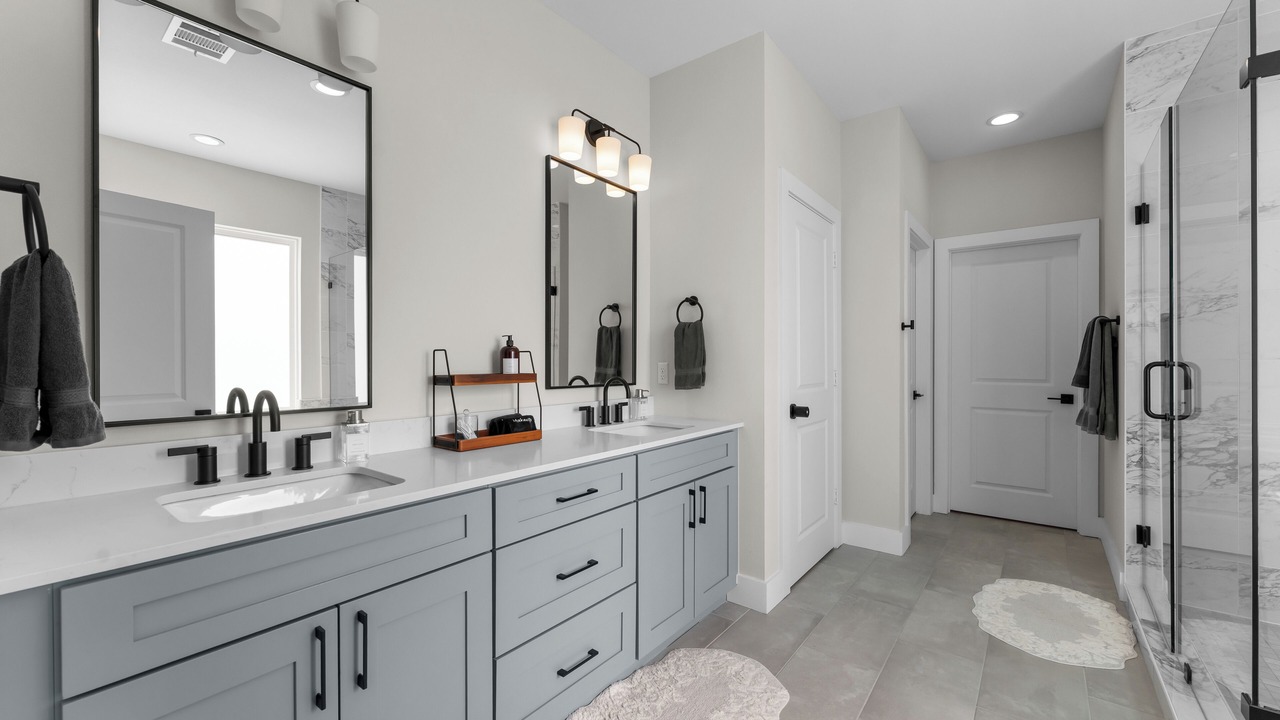 Photo of Bathroom in South Central Houston