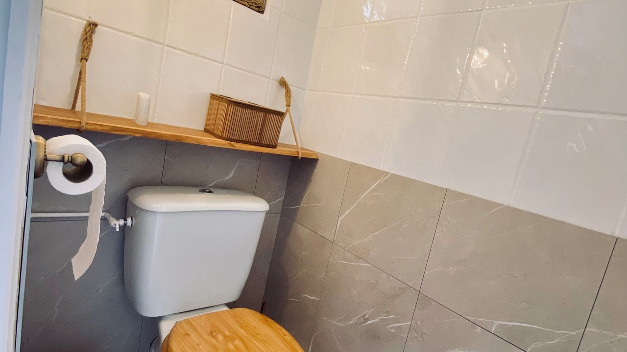 Photo of Bathroom in Longue-Jumelles