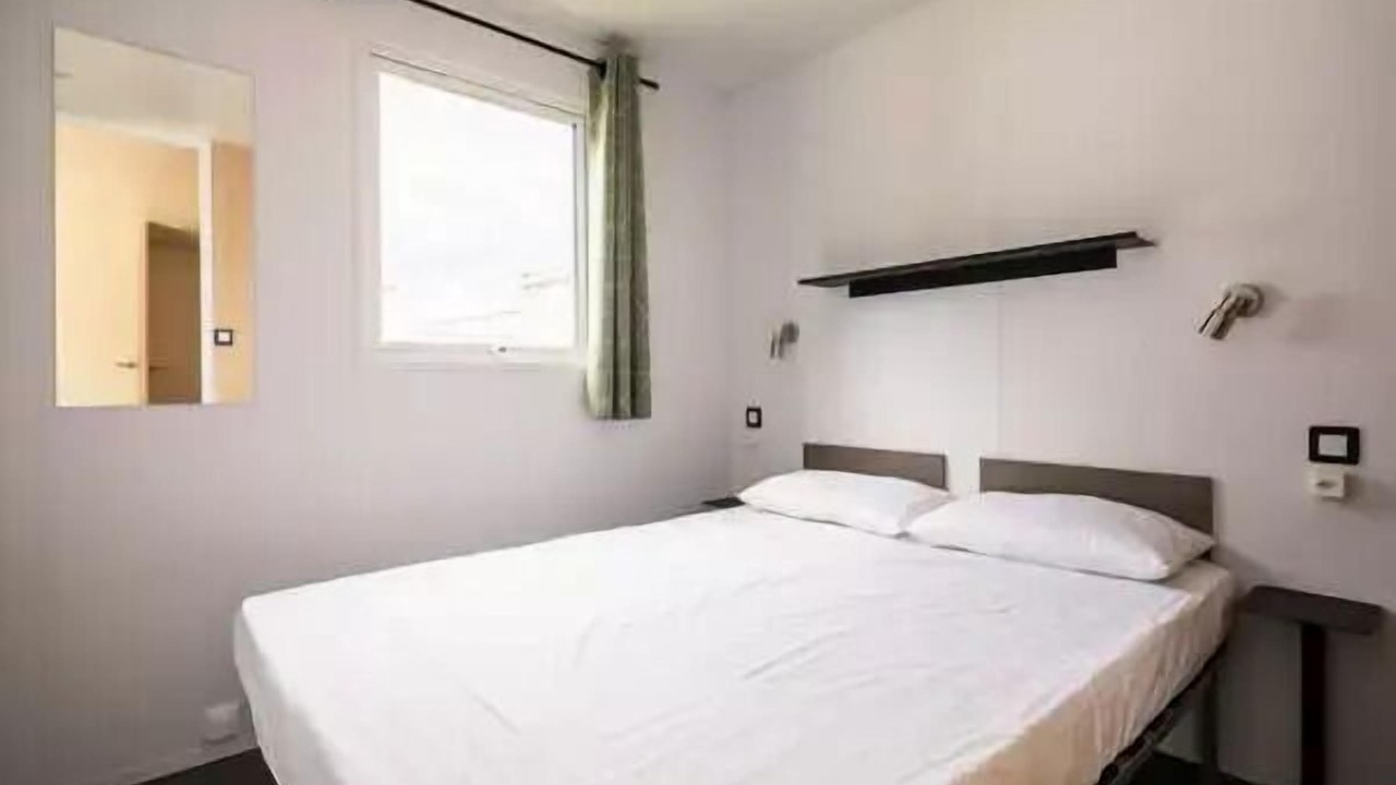 Photo of Bedroom in Pommeuse
