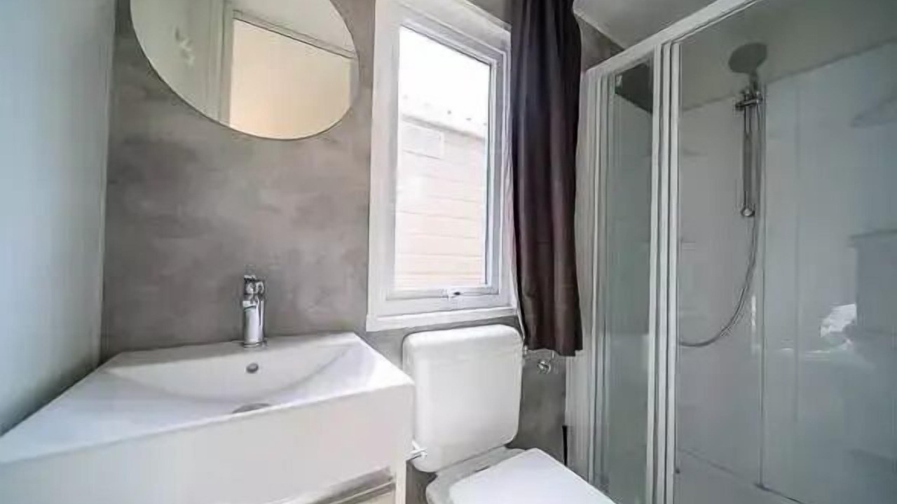 Photo of Bathroom in Saint-Cheron
