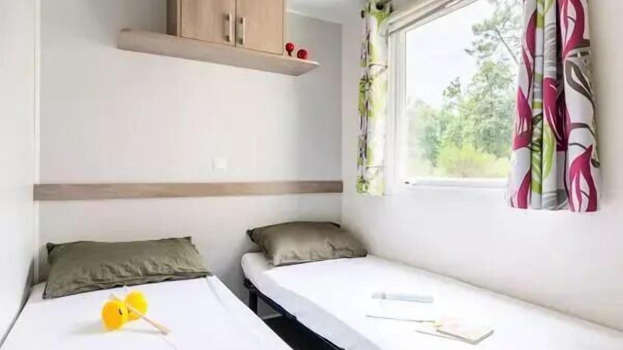 Photo of Bedroom in Vic-sur-Aisne