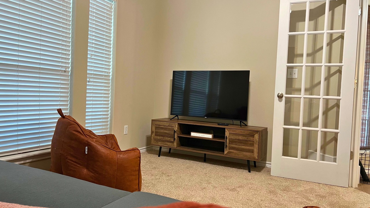 Photo of Livingroom in South Side