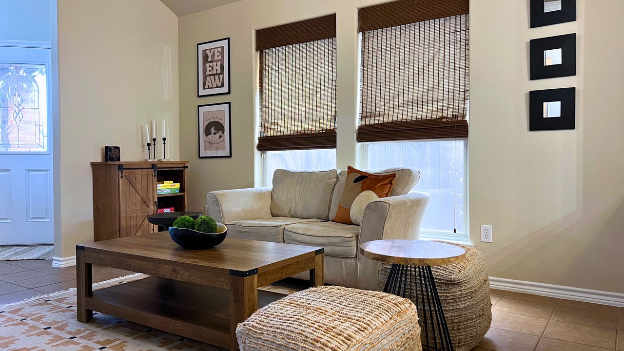 Photo of Livingroom in South Side