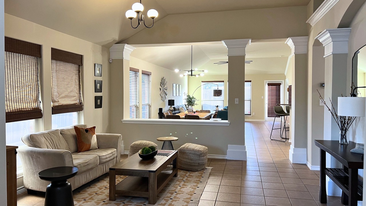 Photo of Livingroom in South Side