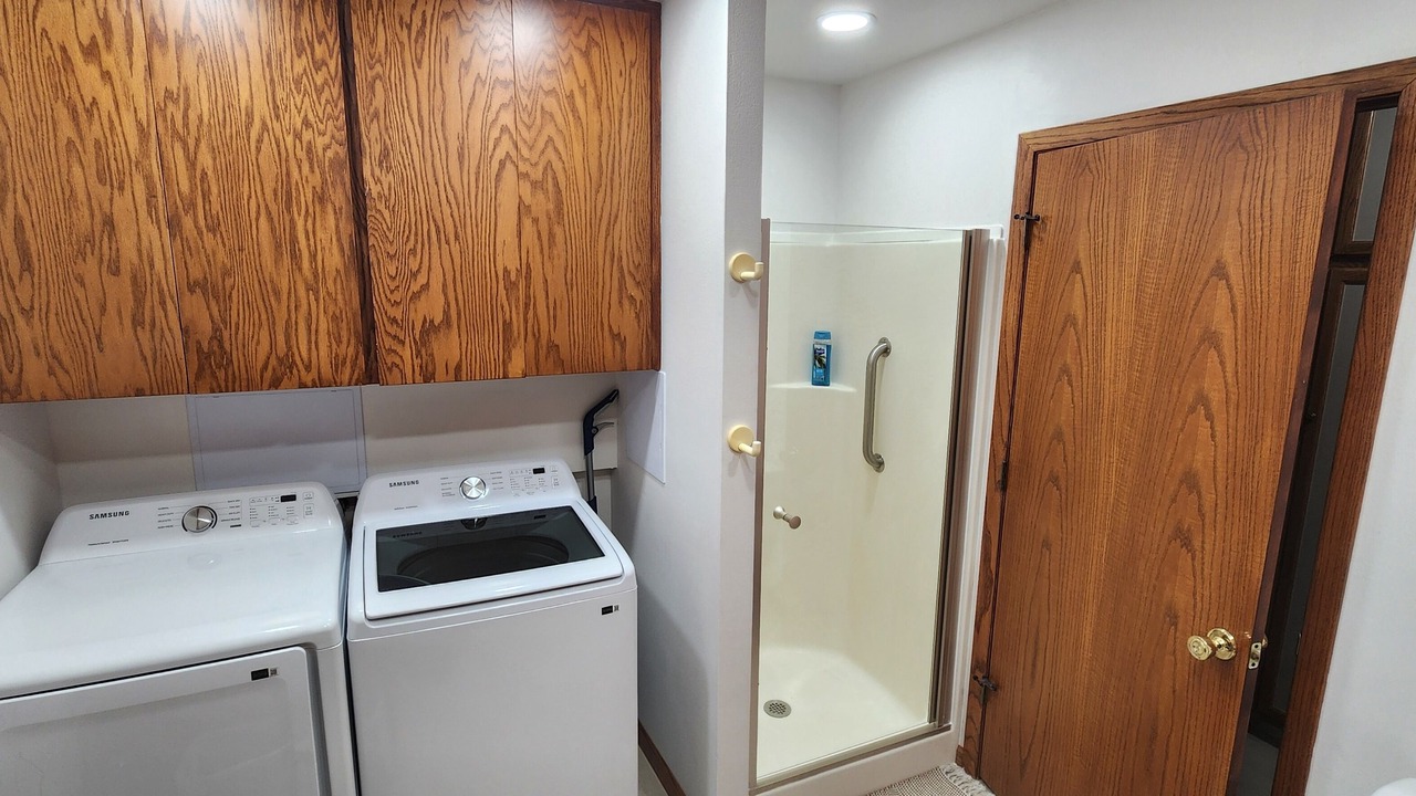 Photo of Bathroom in Kearny County