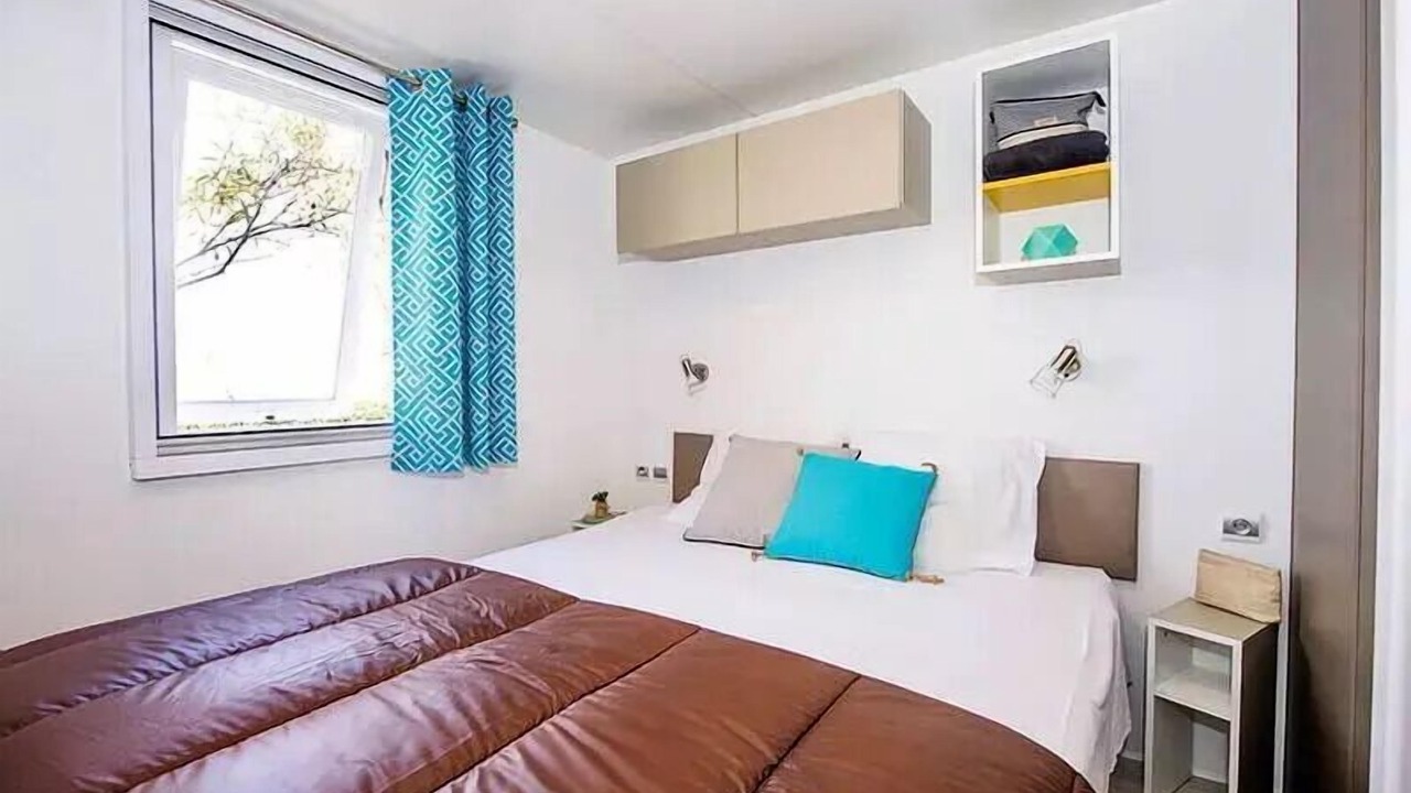 Photo of Bedroom in Sainte-Catherine-de-Fierbois