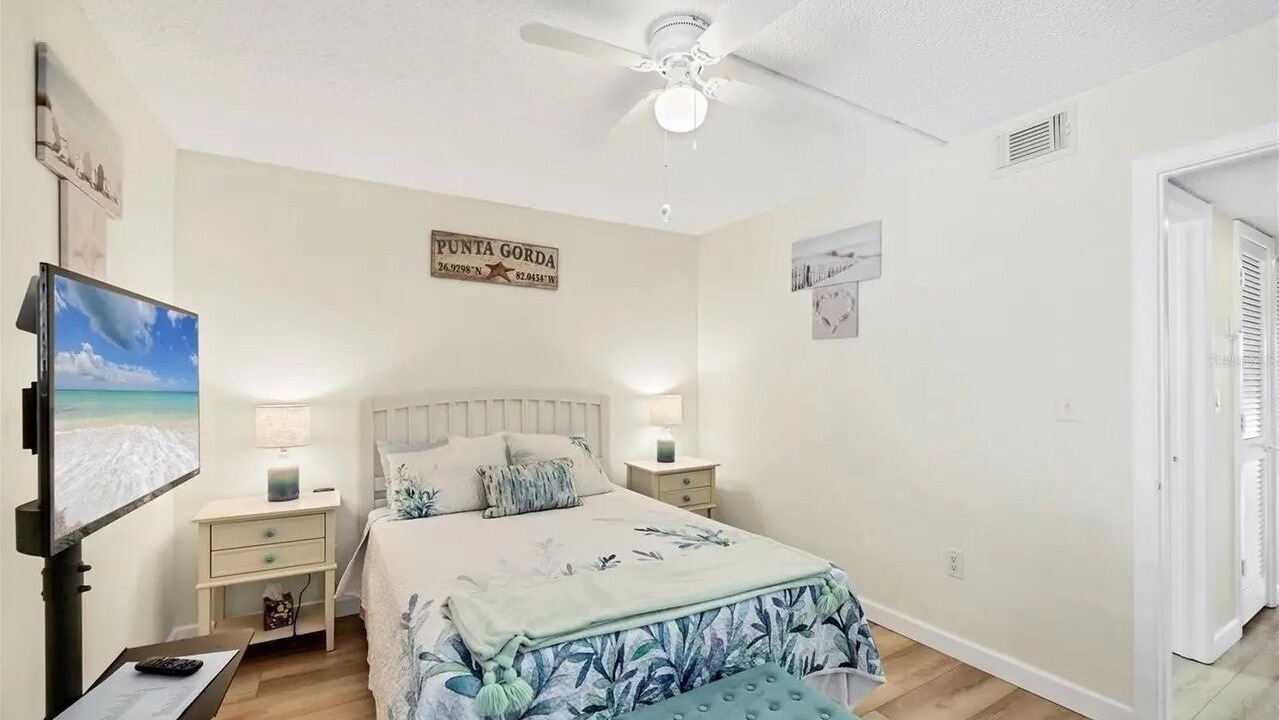 Photo of Bedroom in Burnt Store Marina