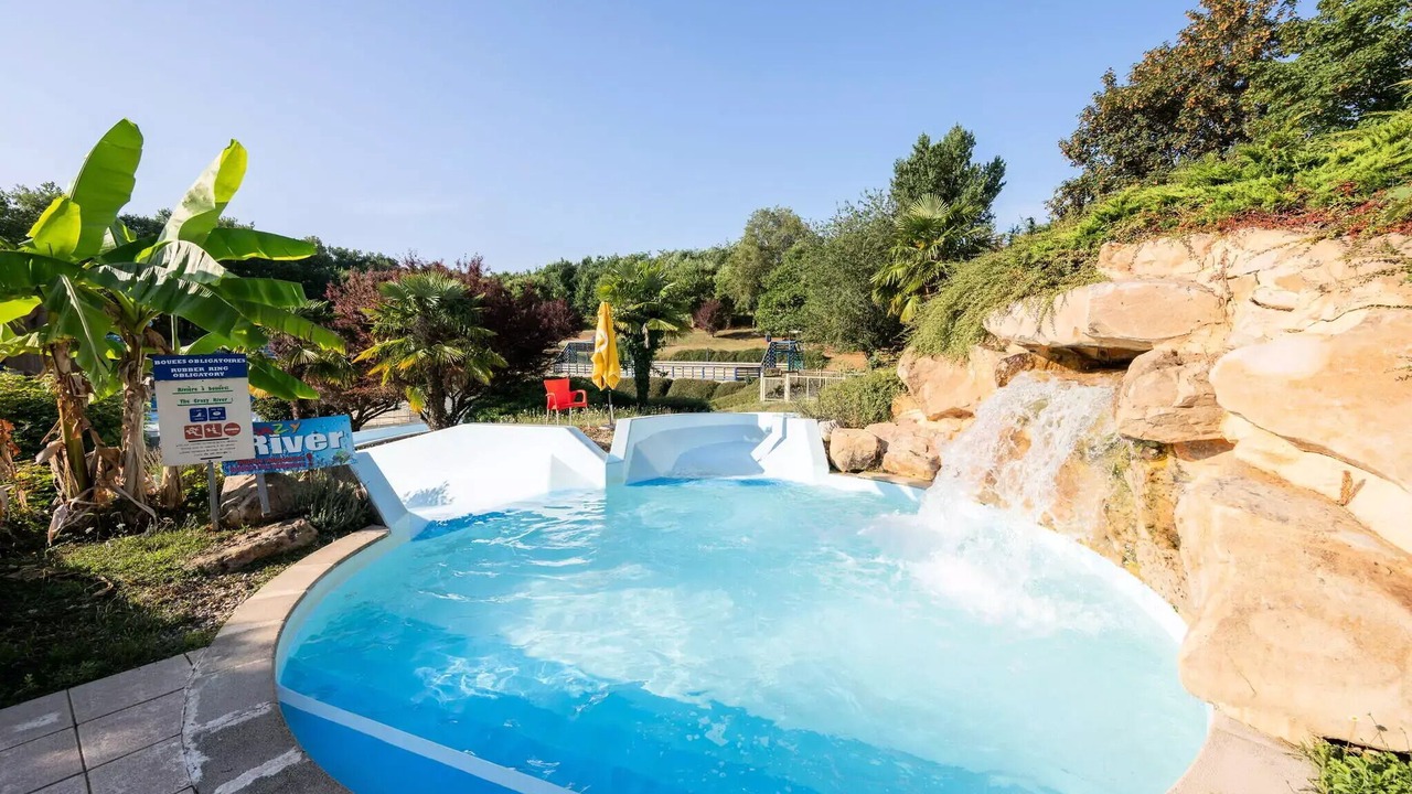 Photo of Outdoor in Saint-Avit-de-Vialard