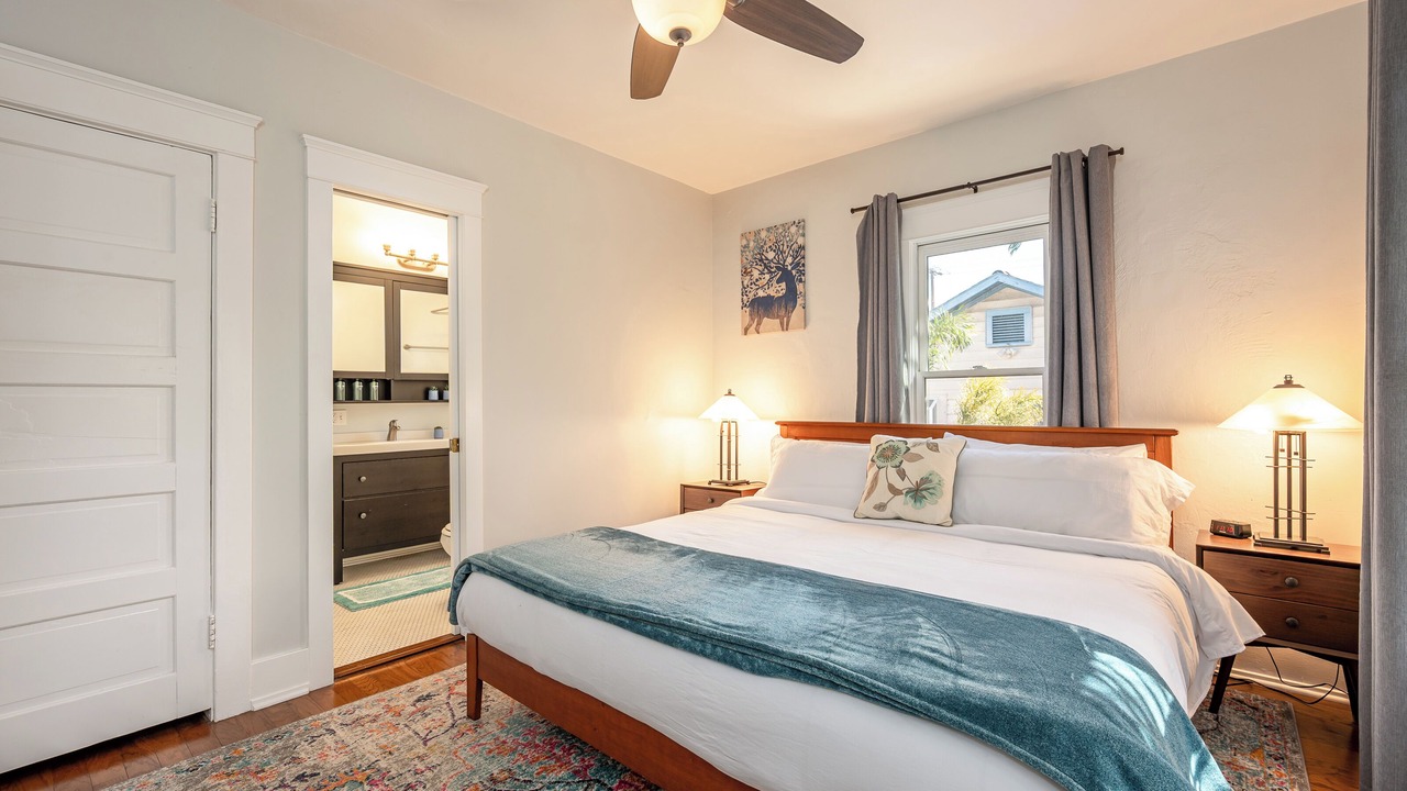 Photo of Bedroom in University Heights