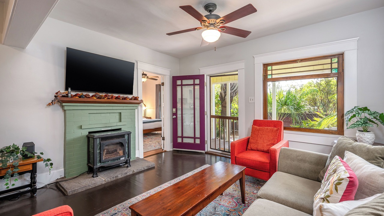 Photo of Livingroom in University Heights