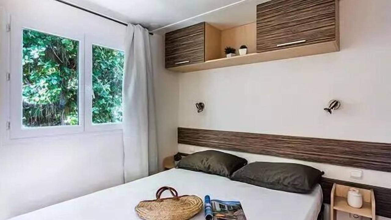 Photo of Bedroom in Trogues