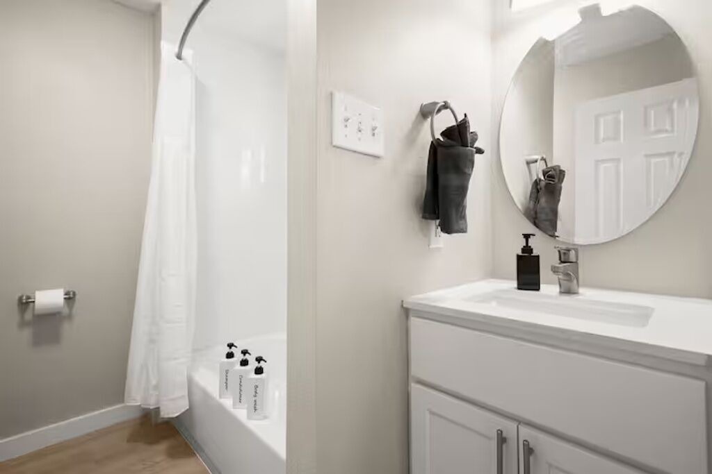 Photo of Bathroom in Allandale