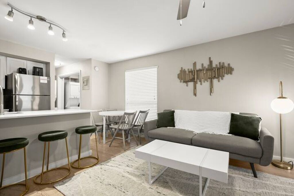Photo of Livingroom in Allandale