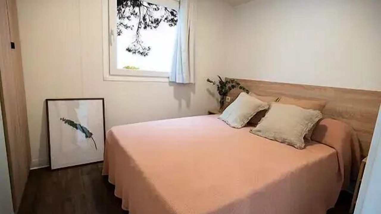 Photo of Bedroom in Lancieux