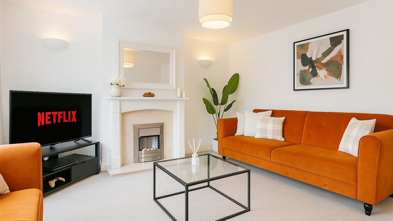 Photo of Livingroom in Bedford