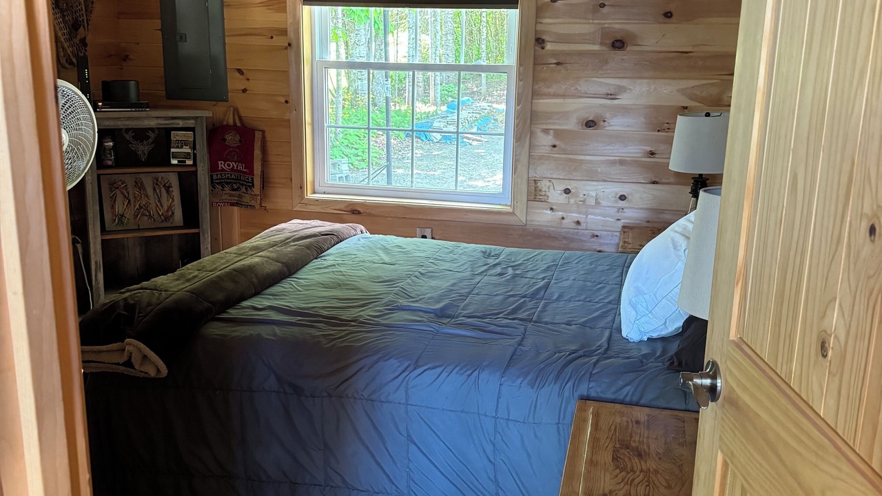 Photo of Bedroom in Portage Lake