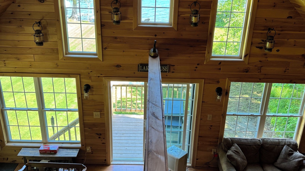 Photo of Livingroom in Portage Lake