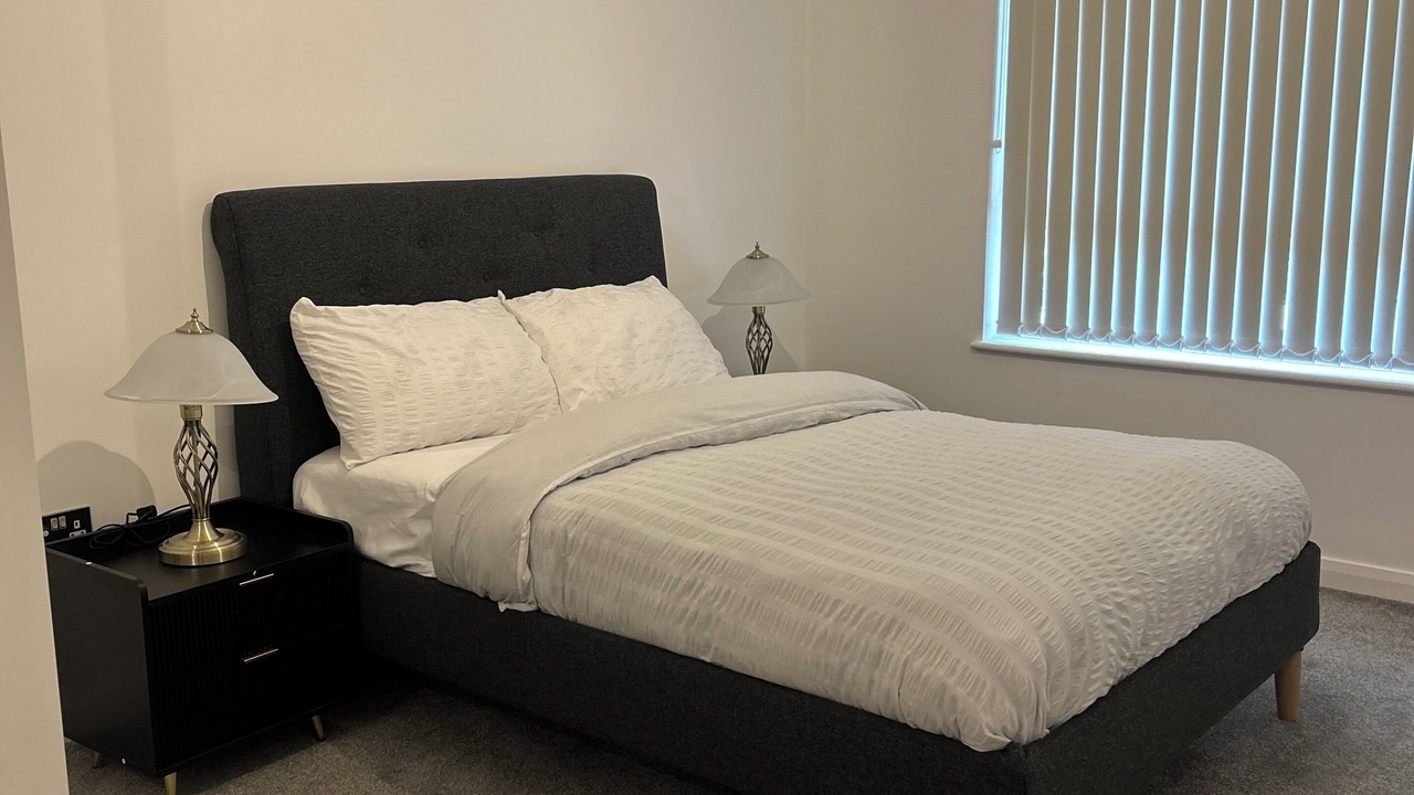 Photo of Bedroom in Thames