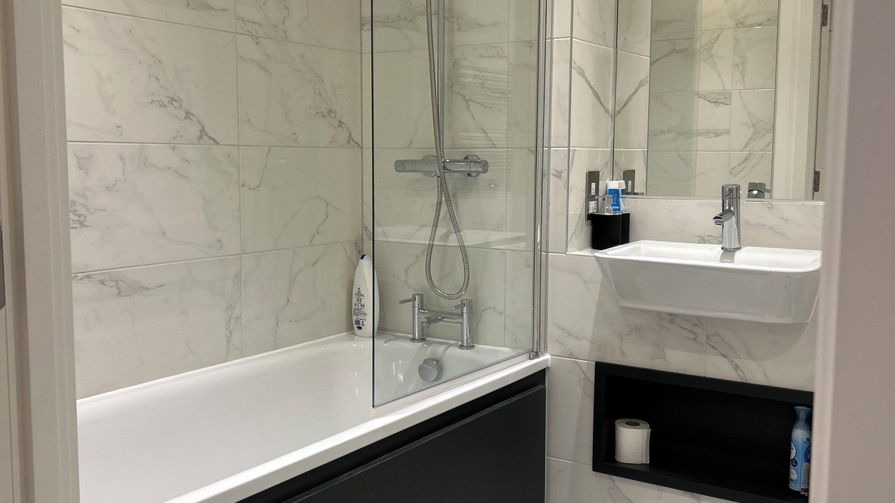 Photo of Bathroom in Thames