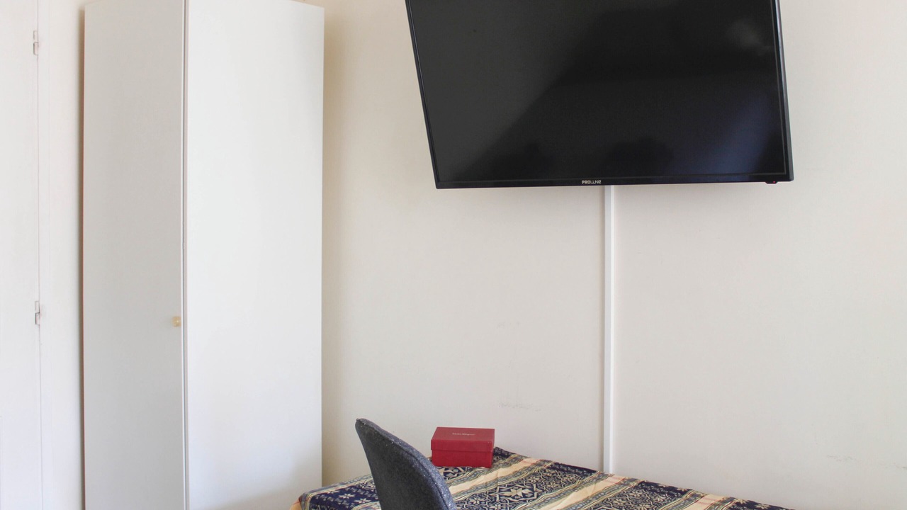 Photo of Bedroom in Vanves