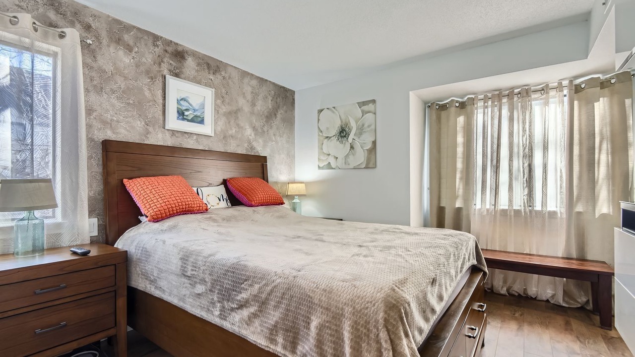 Photo of Bedroom in Englewood