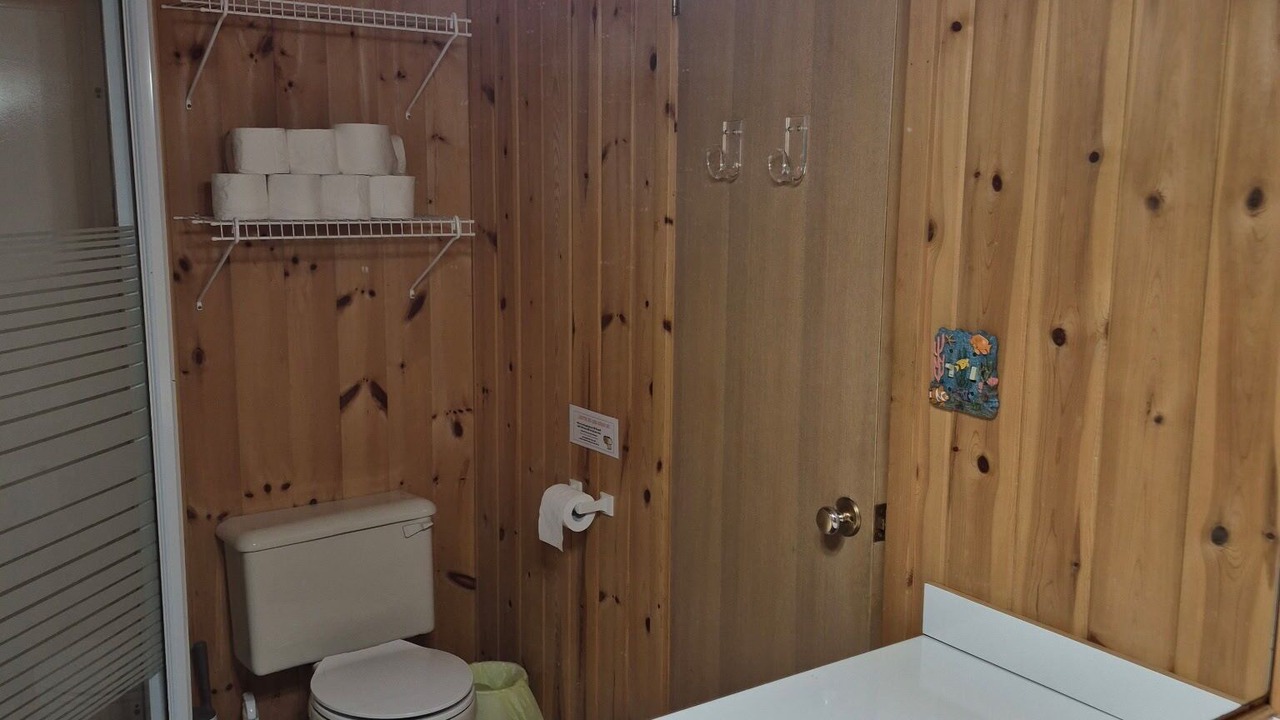 Photo of Bathroom in Harcourt