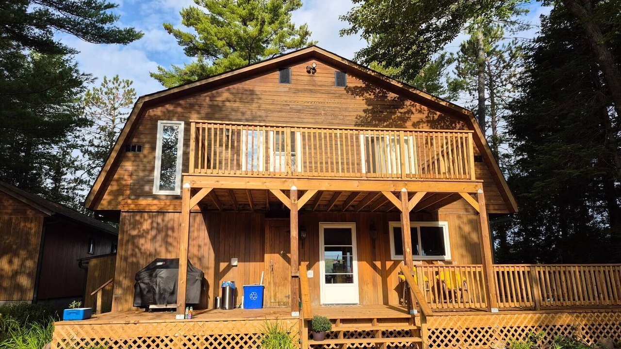 Photo of Outdoor in Harcourt