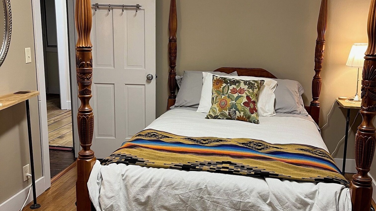 Photo of Bedroom in Cropsey