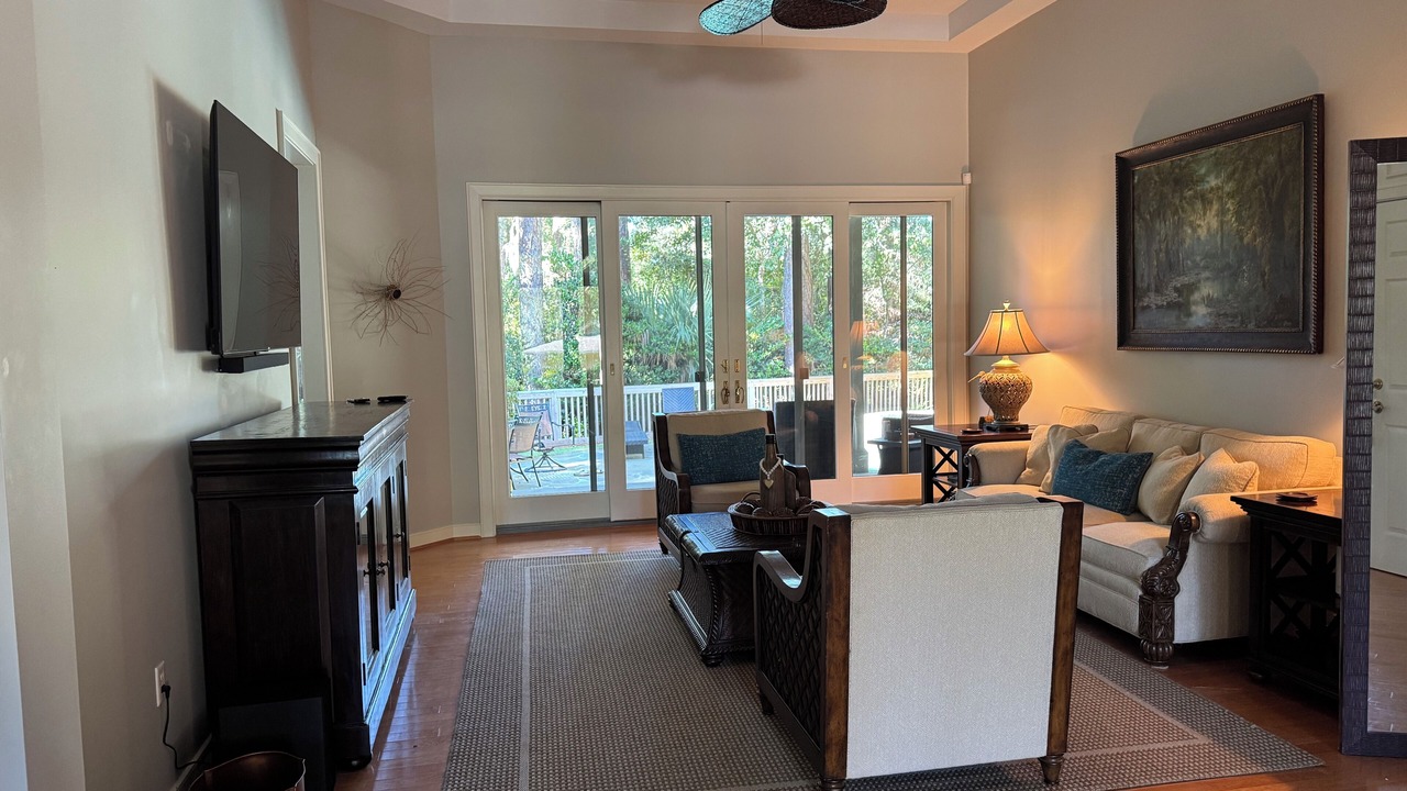 Photo of Livingroom in Heritage Woods