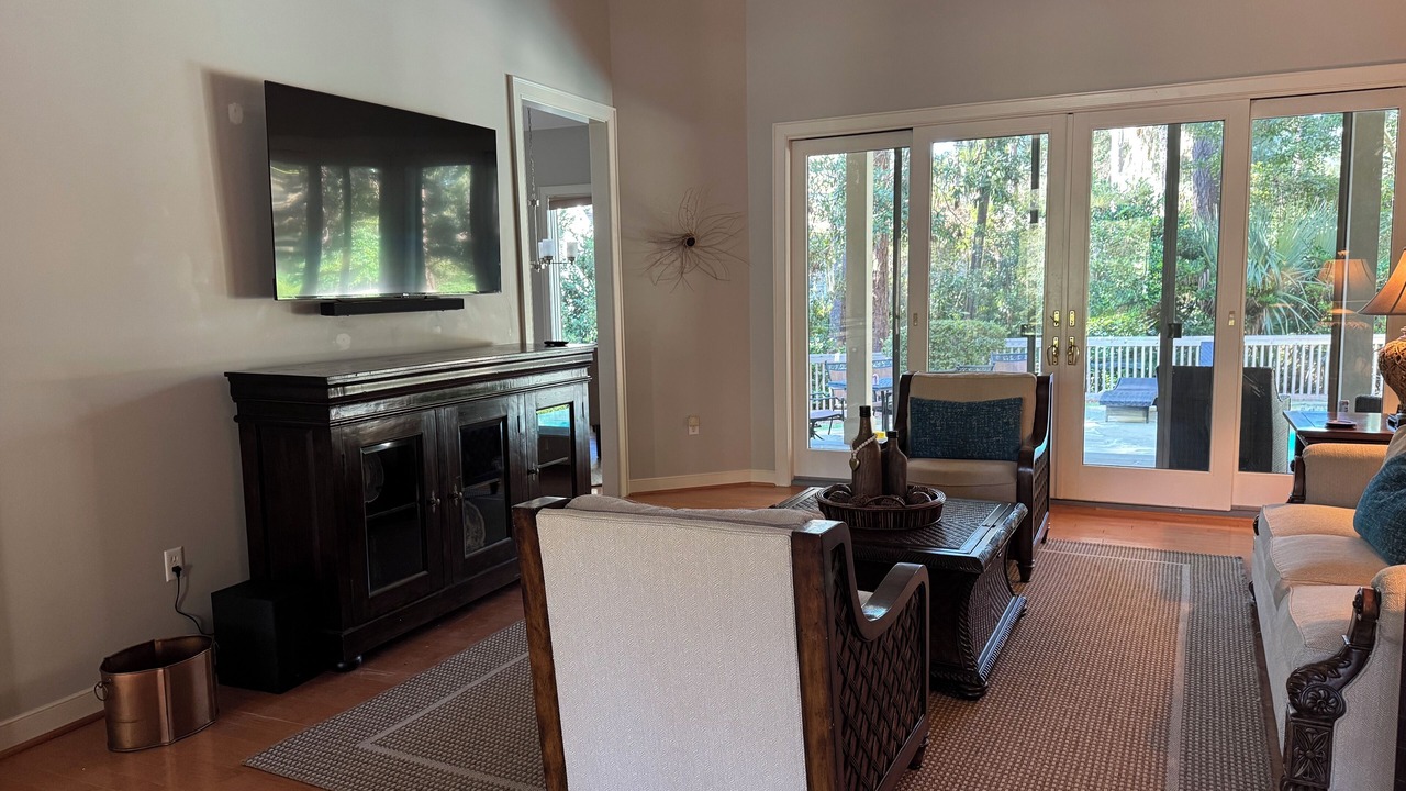 Photo of Livingroom in Heritage Woods