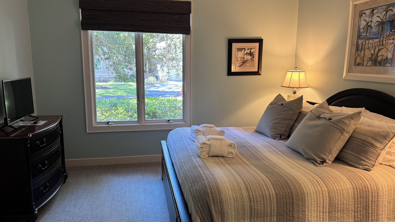 Photo of Bedroom in Heritage Woods