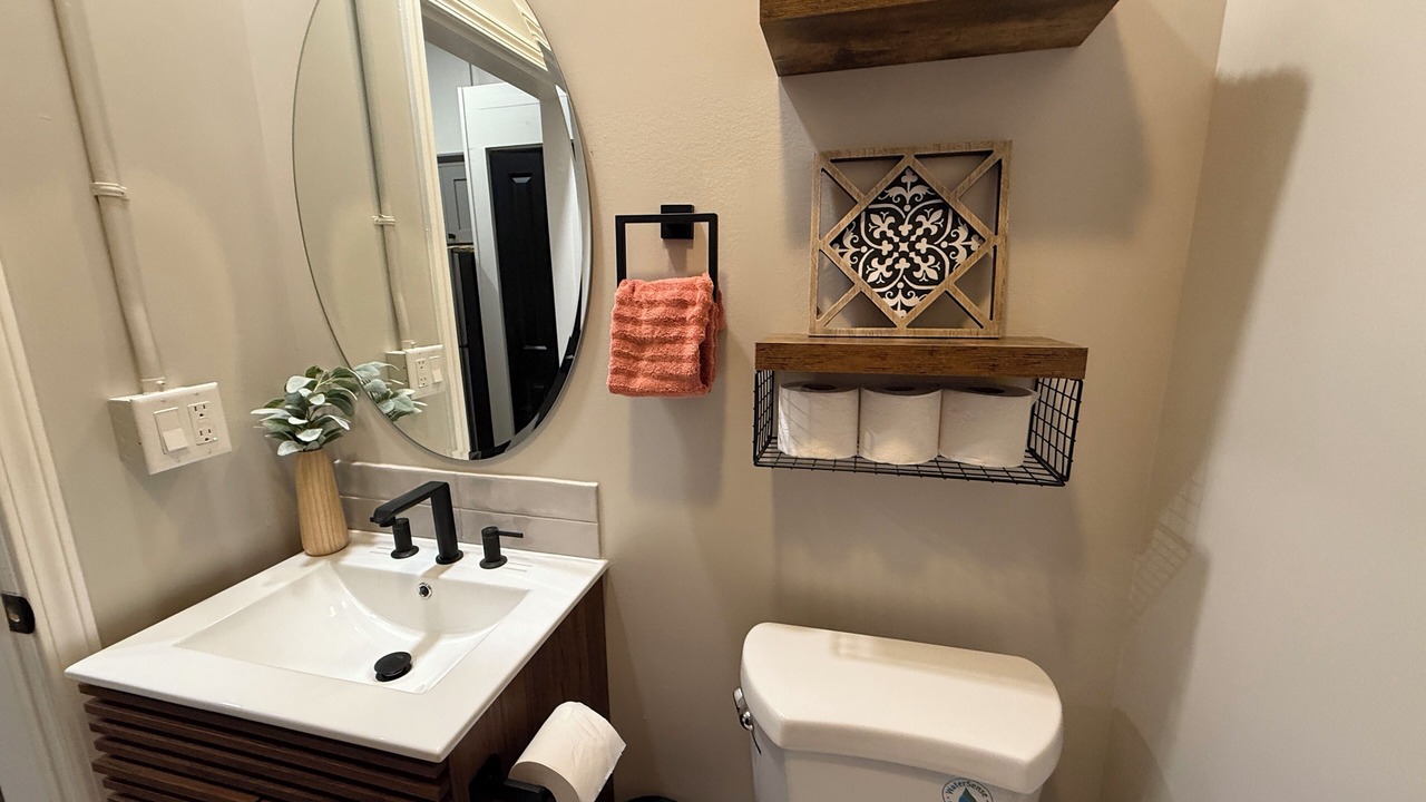 Photo of Bathroom in Osawatomie