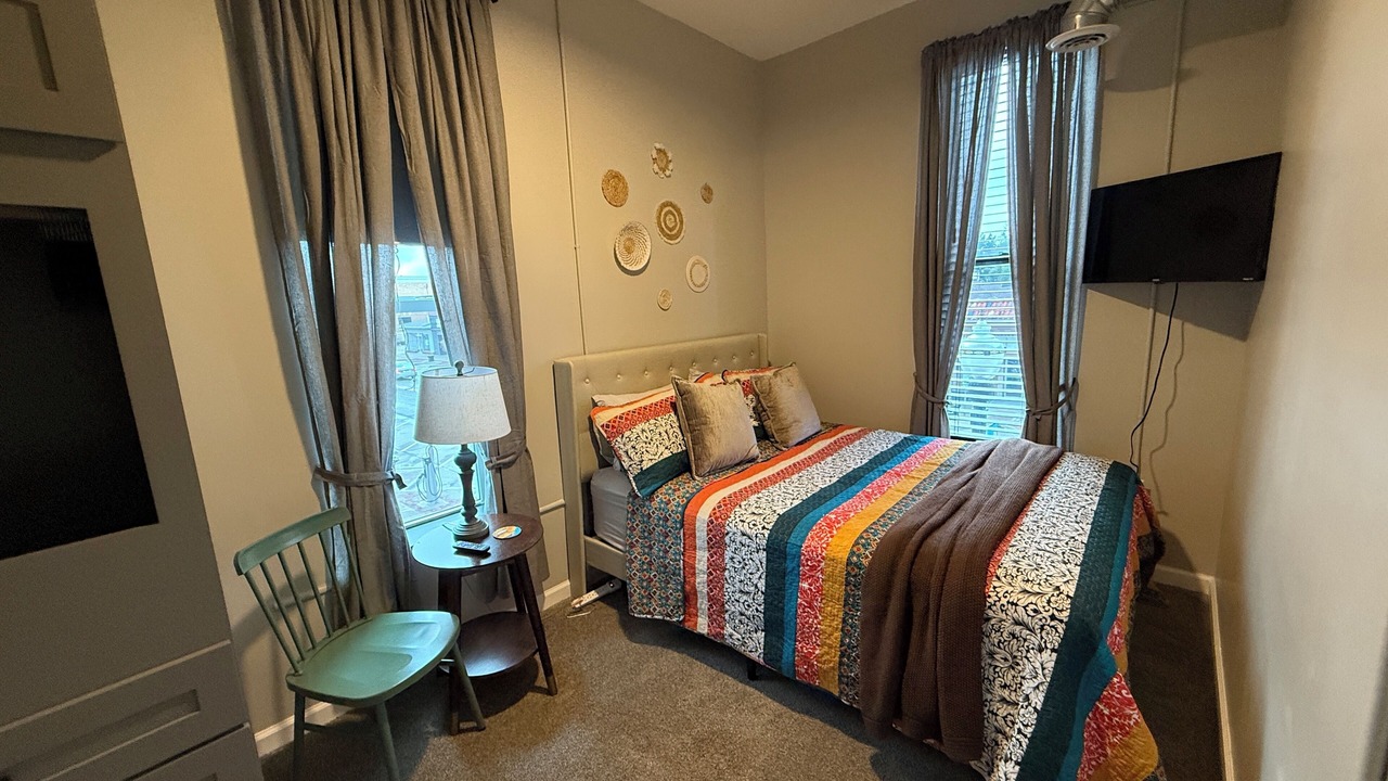 Photo of Bedroom in Osawatomie