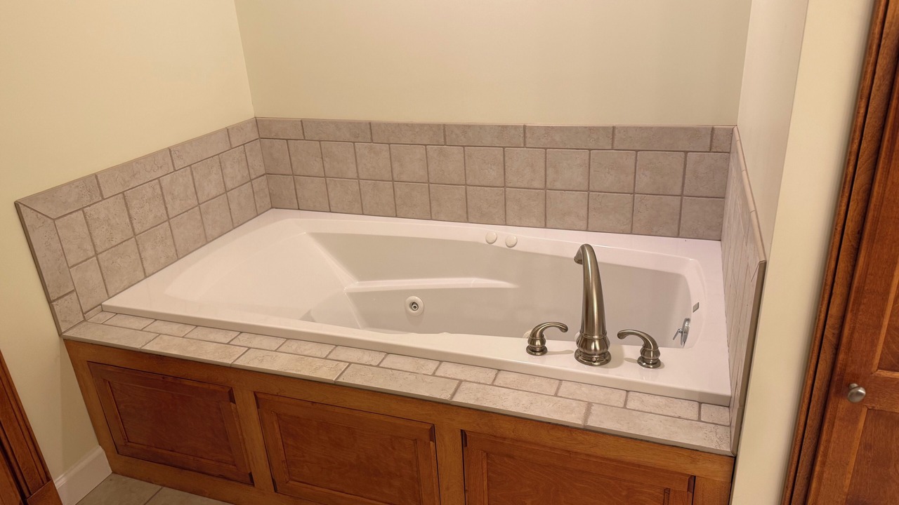 Photo of Bathroom in Piney Mountain