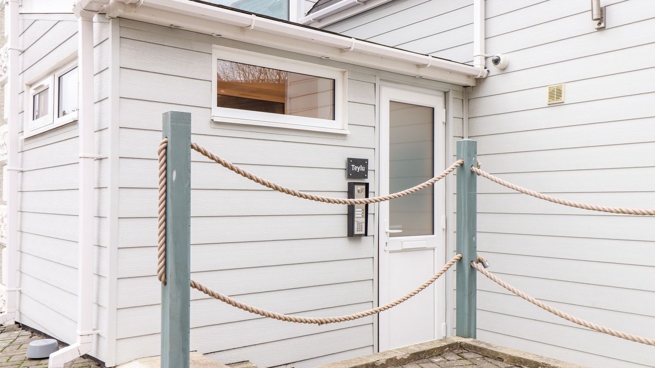 Photo of Outdoor in Camborne