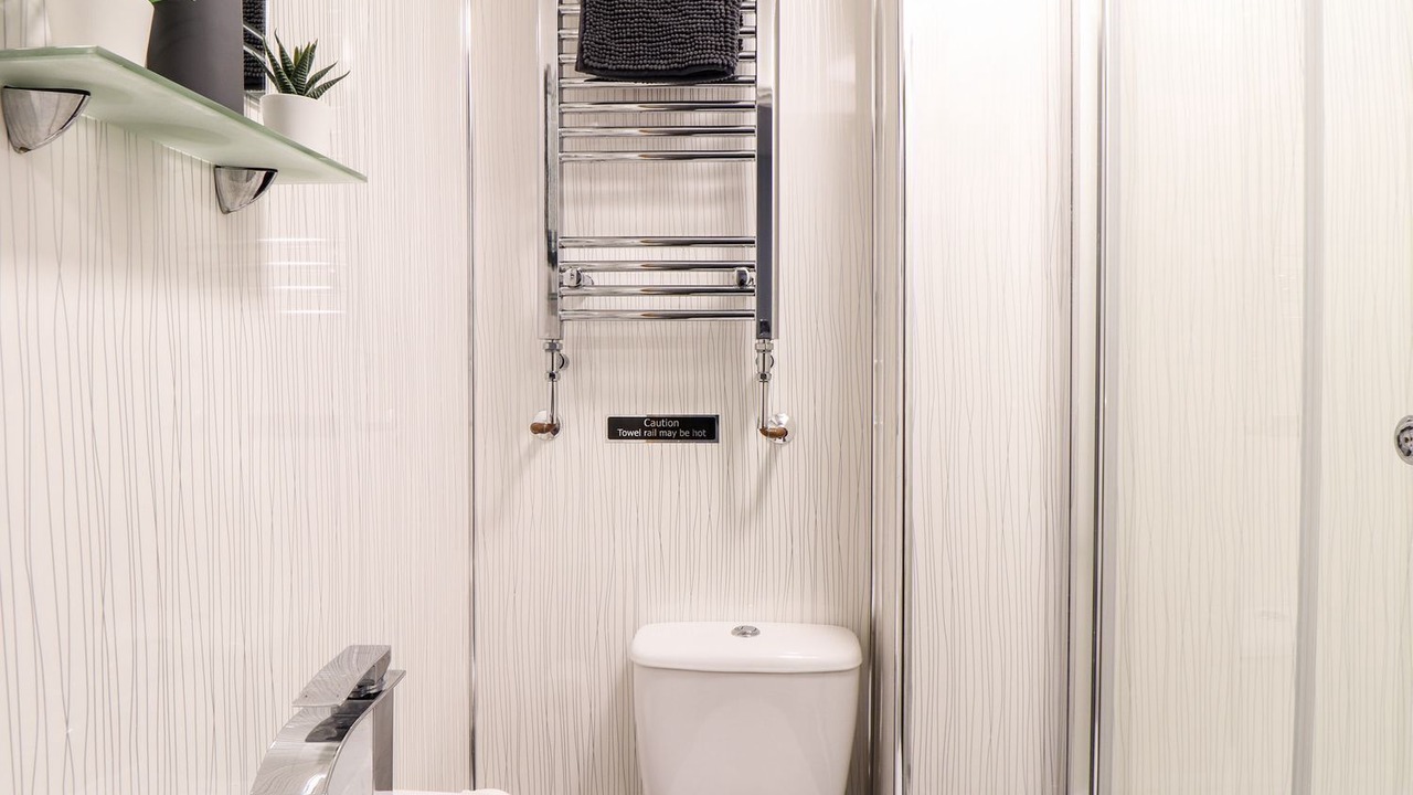 Photo of Bathroom in Camborne