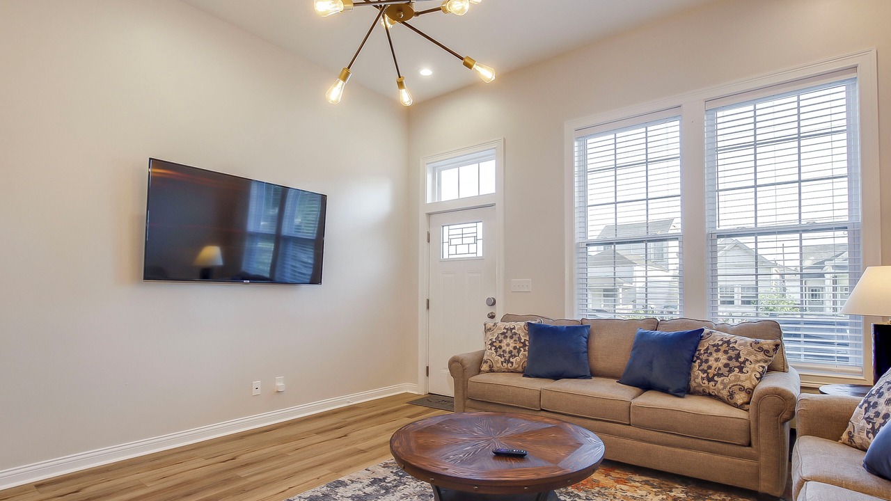 Photo of Livingroom in Shelby Park
