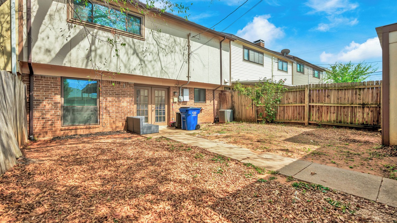 Photo of Outdoor in West Arlington